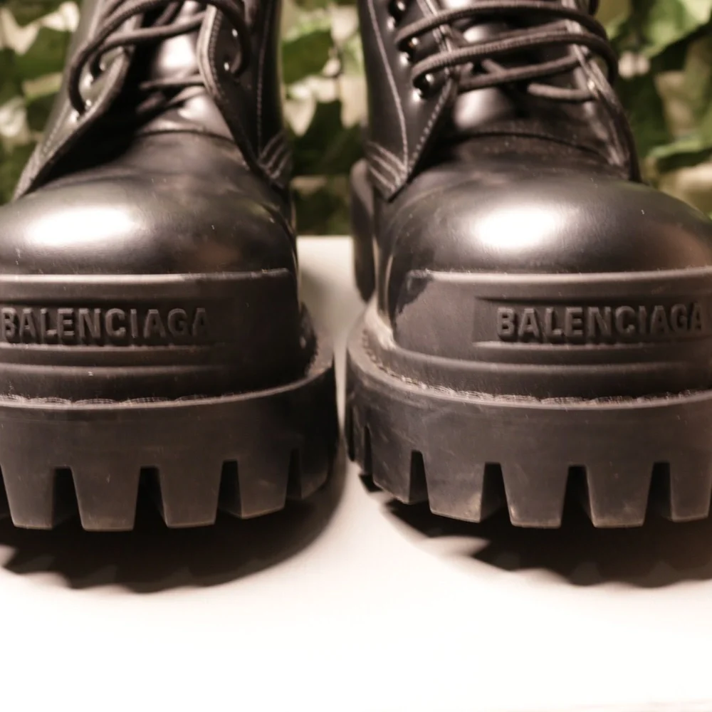 Balenciaga Strike Combat Bootie Women's EU 39 US 9 - Picture 5 of 7
